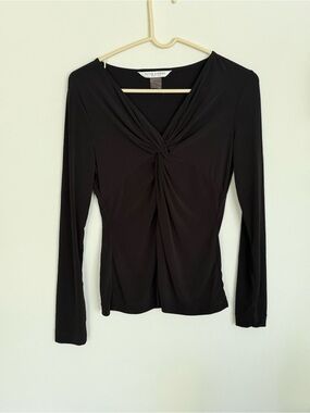 ✨3 for $20 Peter Nygard Petite Black Twist Front V-Neck Top Blouse Small